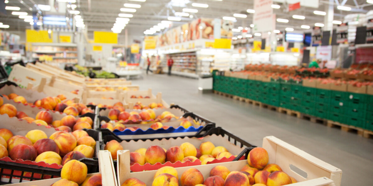 Grocery stores are making changes to increase the energy efficiency of operations.